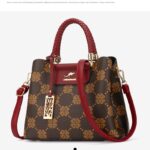 Fashion Women’s Tote Handbag - Wine Red