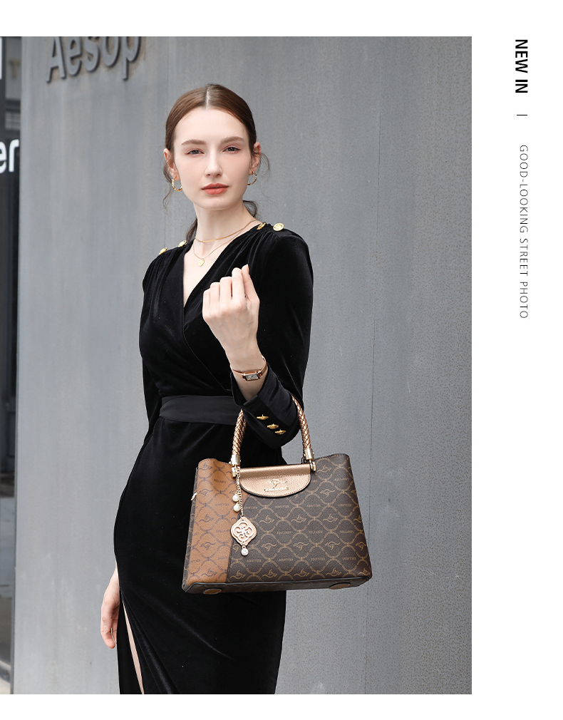 Modern Large Tote Bag for Women - Image 4